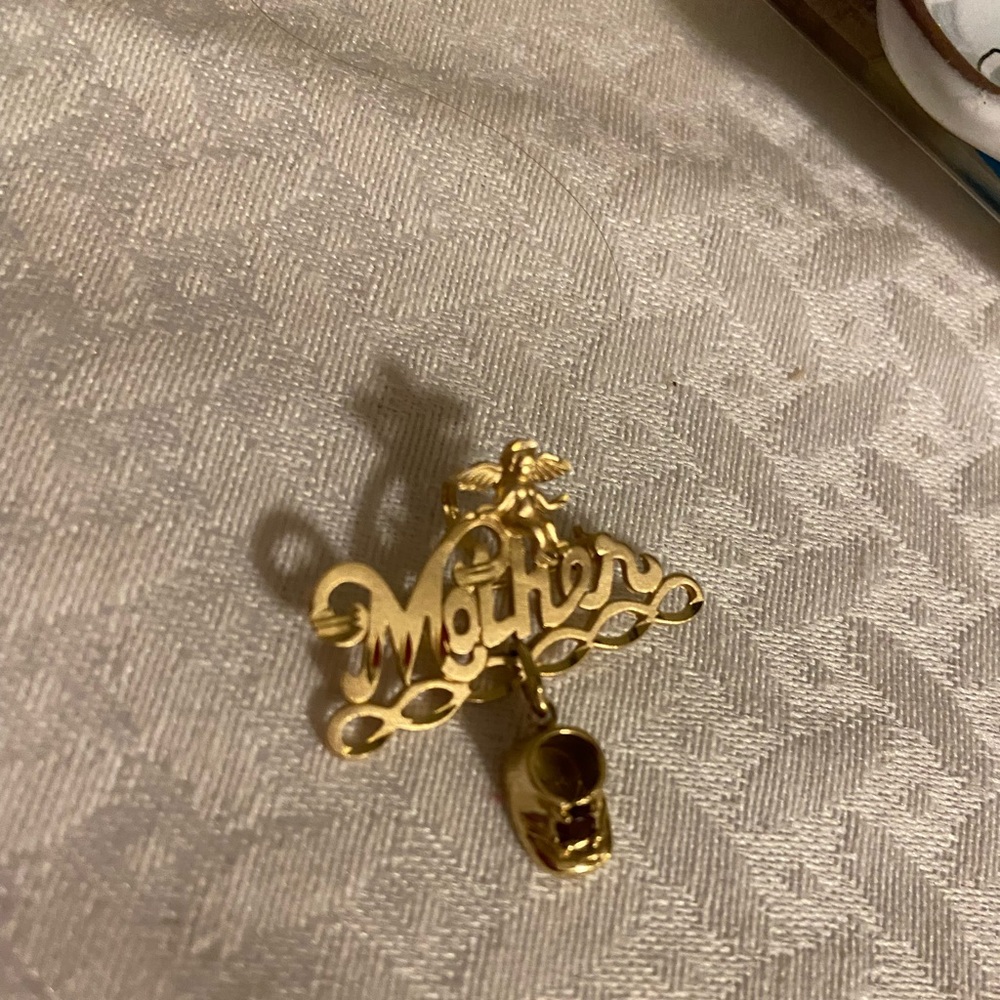 Mother 14k Charm/Pin